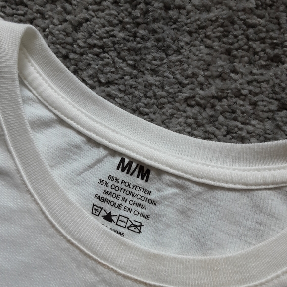 90s baby tshirt - Picture 2 of 2